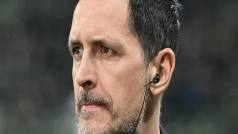 “解析：艾菲尔丁精准射门，U22国足与越南战平1-1，三胜一平荣耀夺头名！”